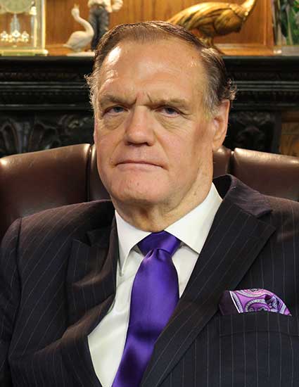 Board Members–Stephen Willett Headshot