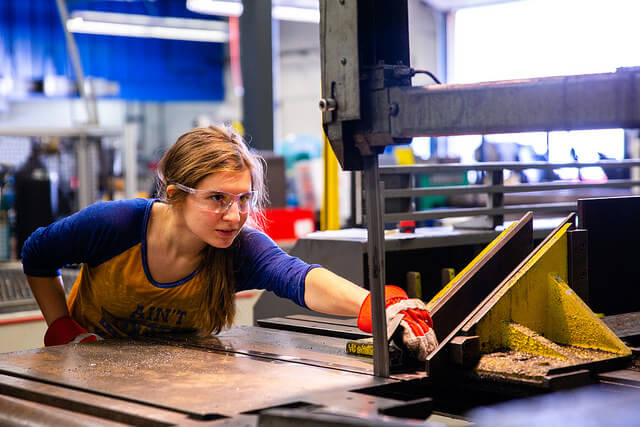 manufacturing metal female operator